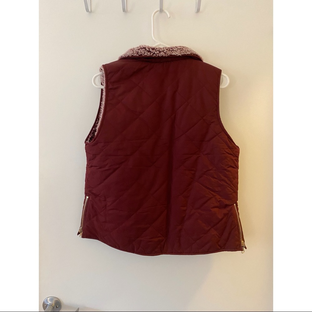 Vest - Picture 3 of 3